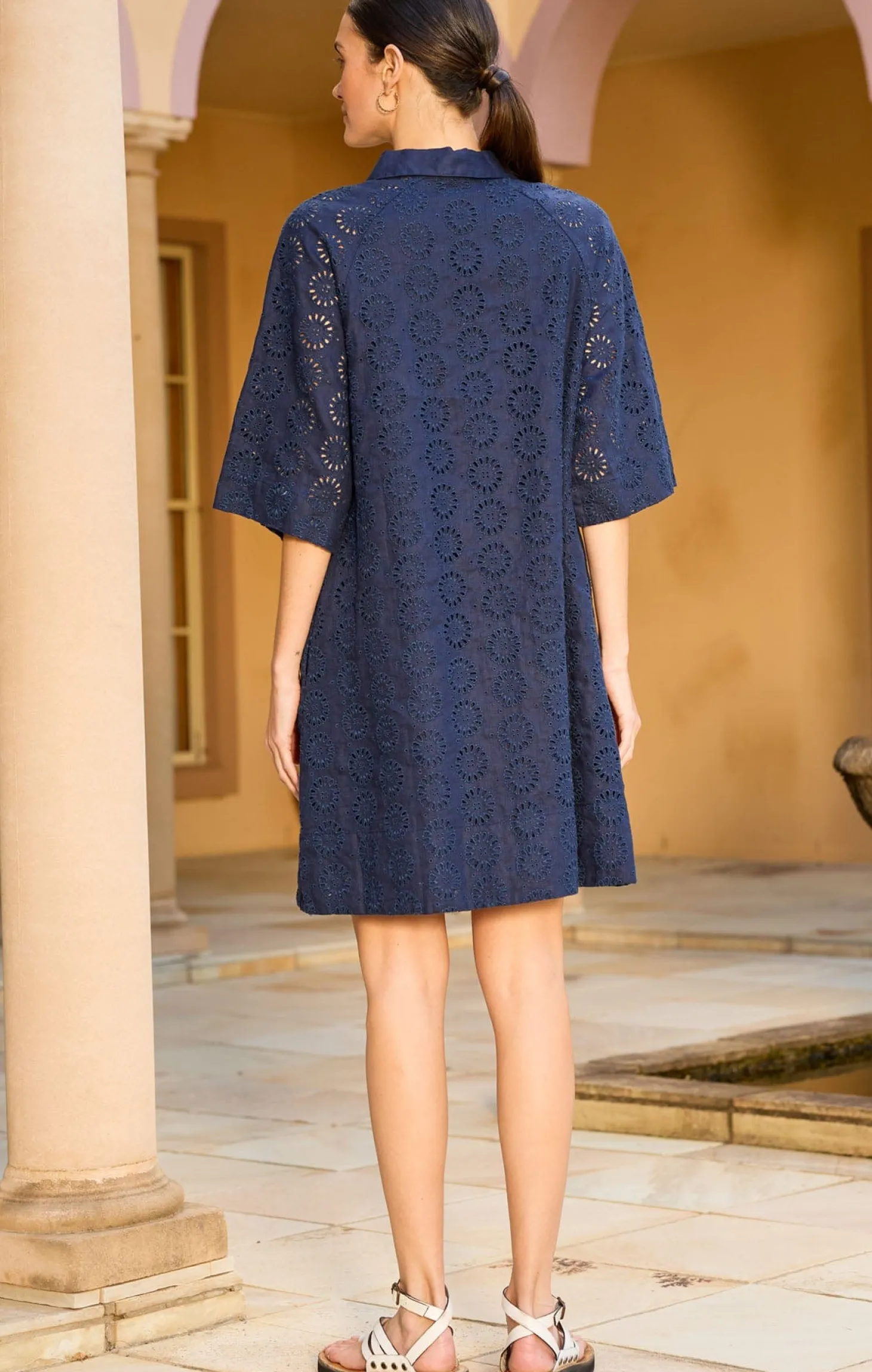 AURIENNE BROIDERY DRESS IN NAVY