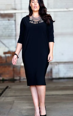 BATWING DRESS IN BLACK