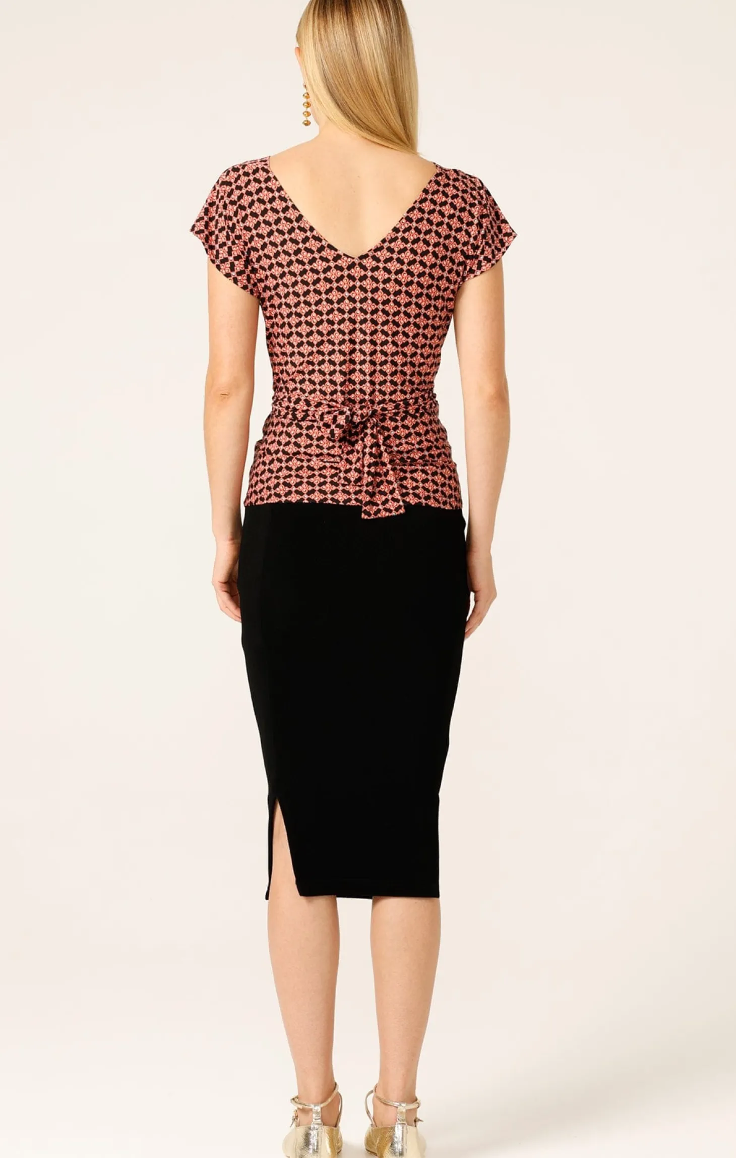 DIAMOND REVERSIBLE TIE TOP