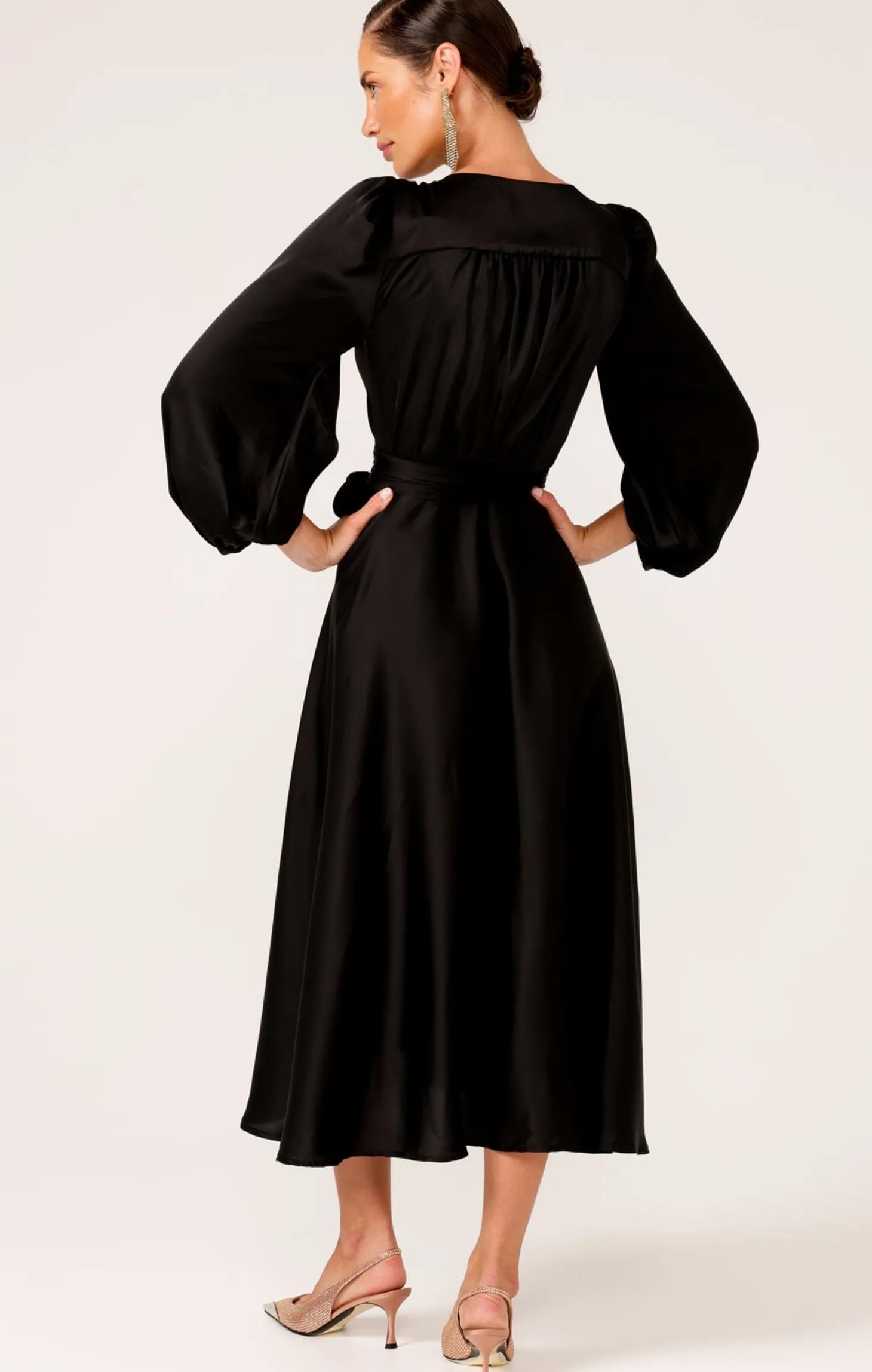 DIMMI WRAP DRESS IN BLACK