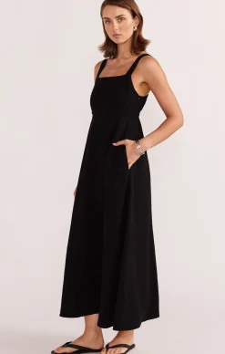 EMBER MIDI DRESS IN BLACK