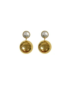 FAUX PEARL DISC DROP EARRING IN GOLD
