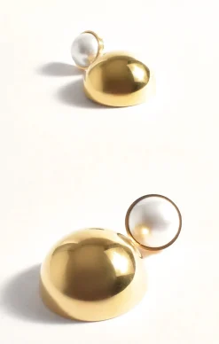 FAUX PEARL DISC DROP EARRING IN GOLD