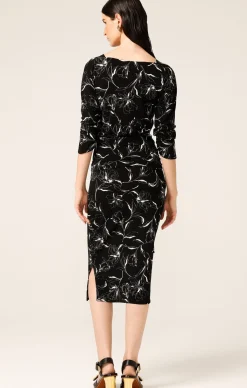 FLOWER LINE DRESS
