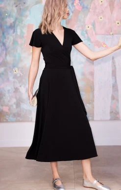 FLUTE SLEEVE REVERSE WRAP IN BLACK