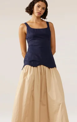 FORMATION MIDI DRESS IN NAVY & SAND