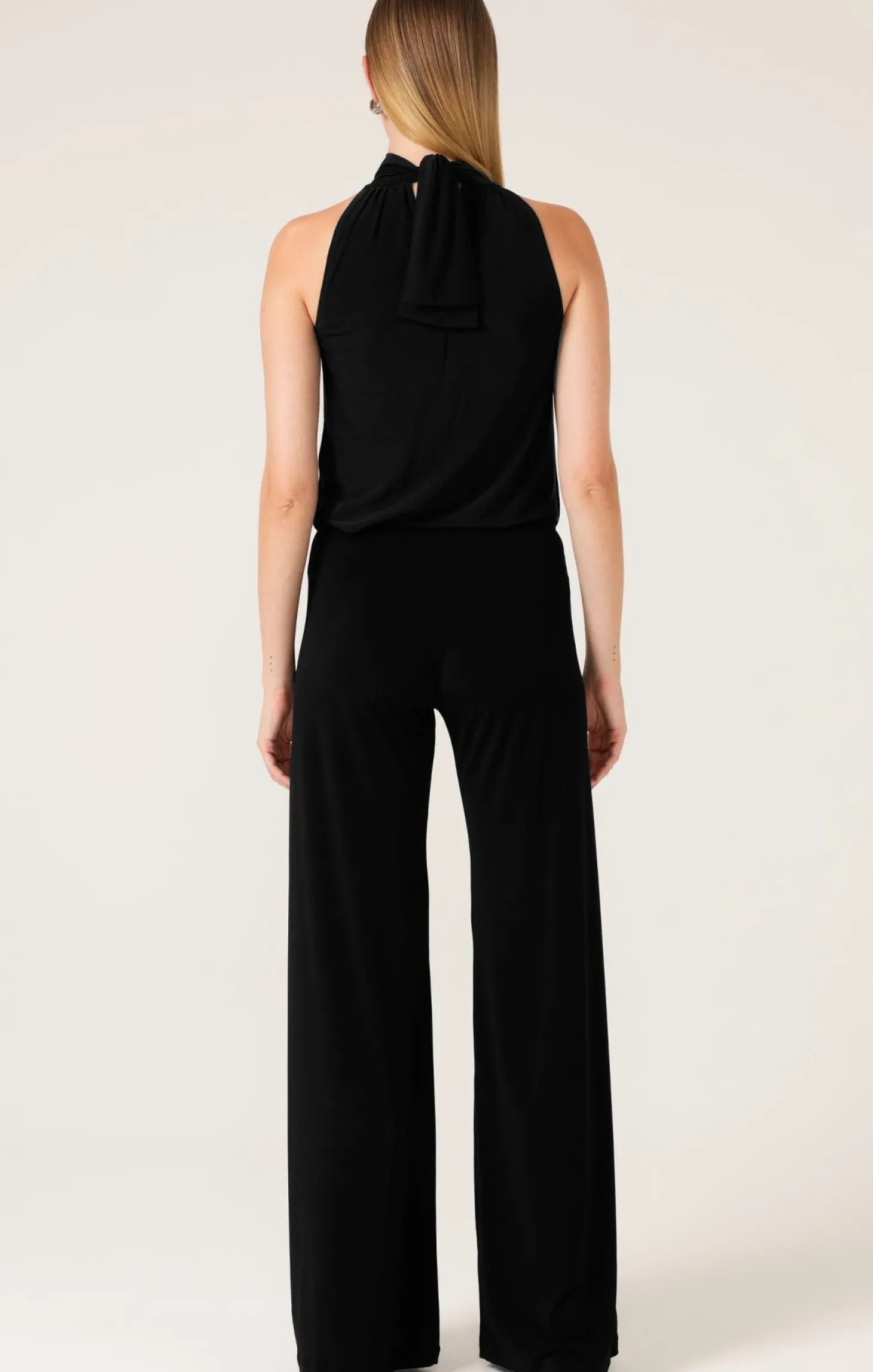 HIGH NECK TIE TOP IN BLACK