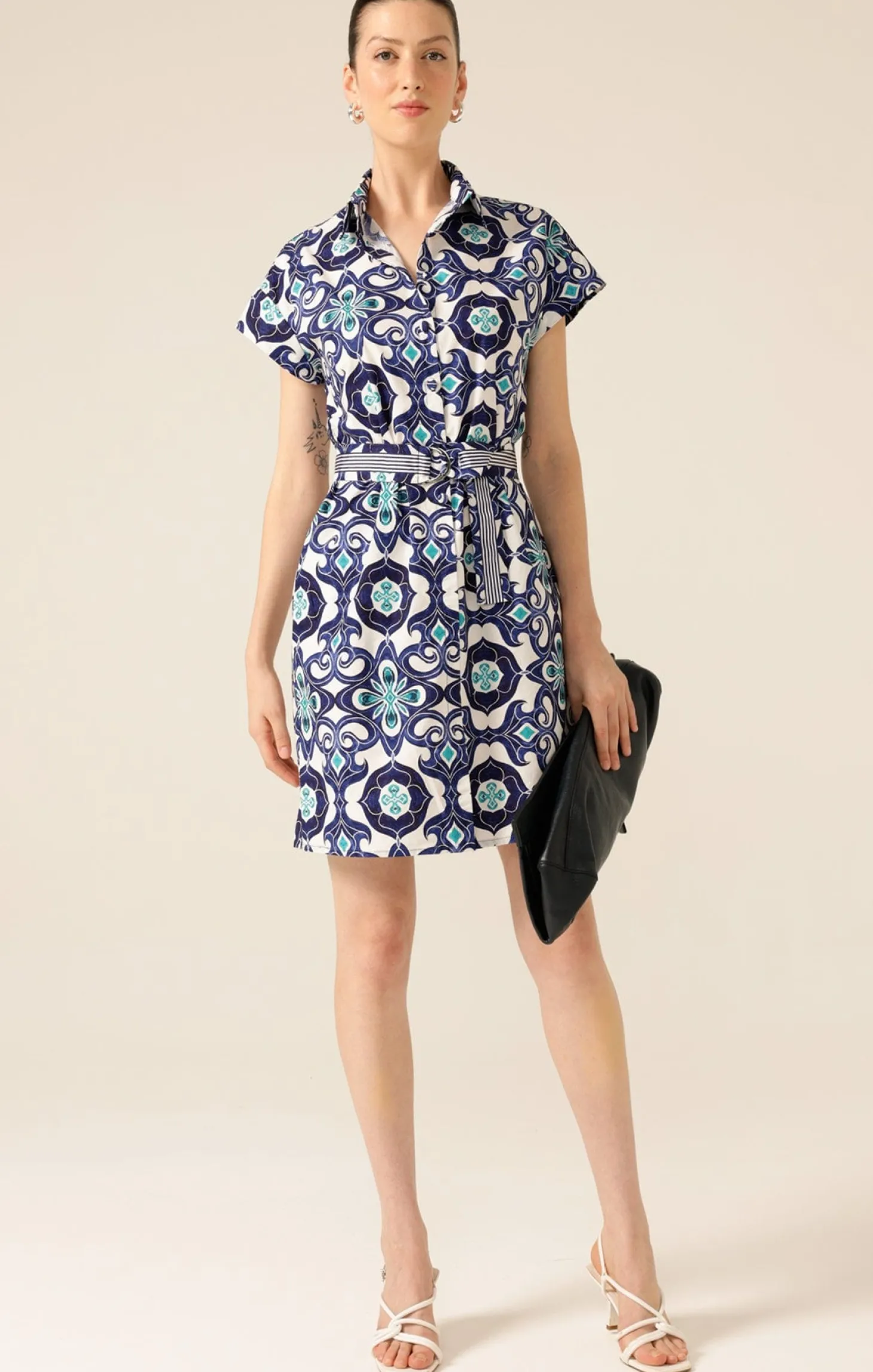 KING FISHER SHIFT DRESS