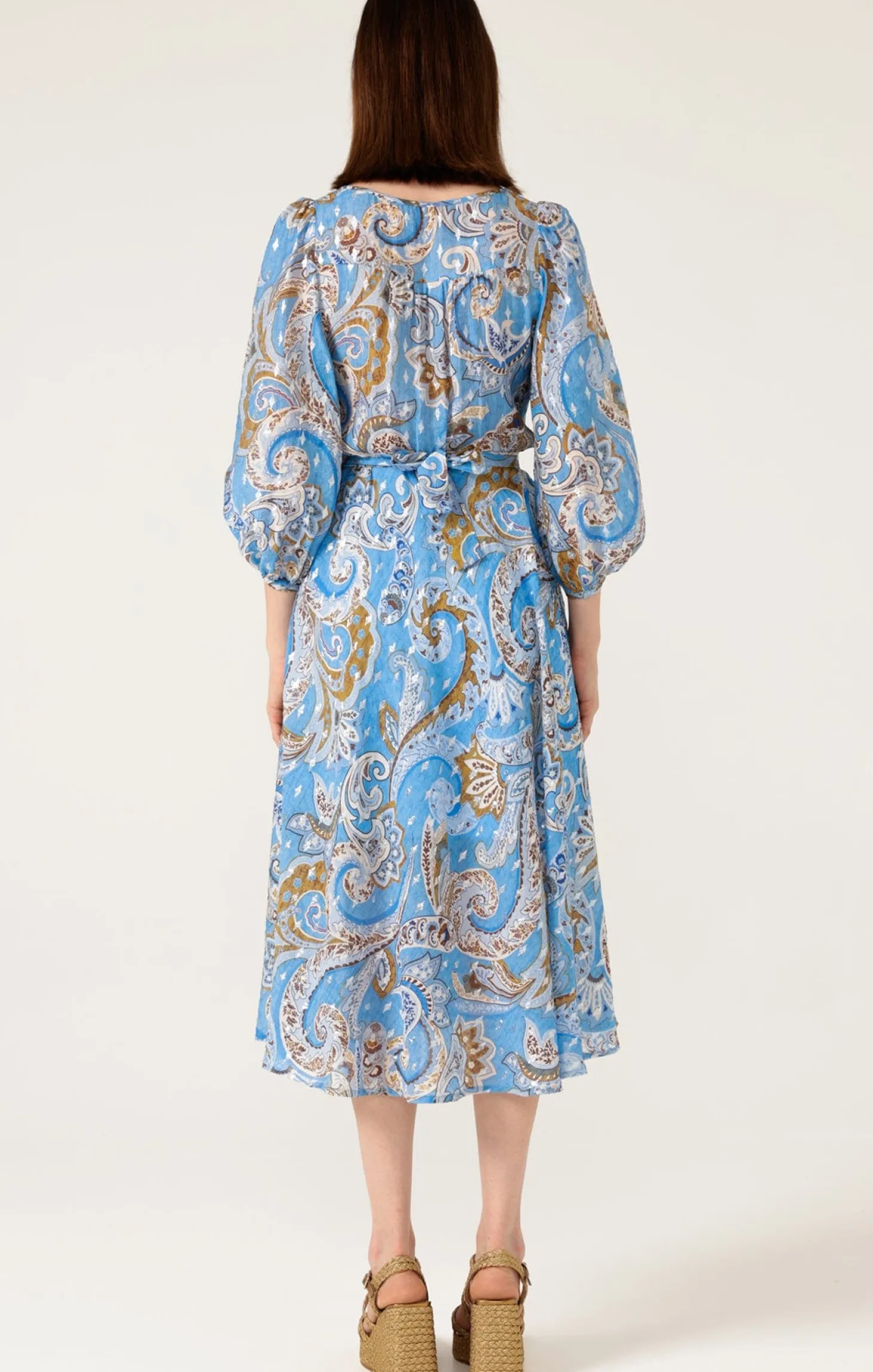LOS PADRES DRESS IN SKY BLUE PAISLEY