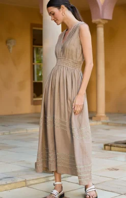LUCIA DRESS IN MALT