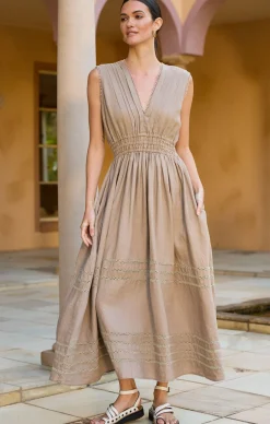 LUCIA DRESS IN MALT