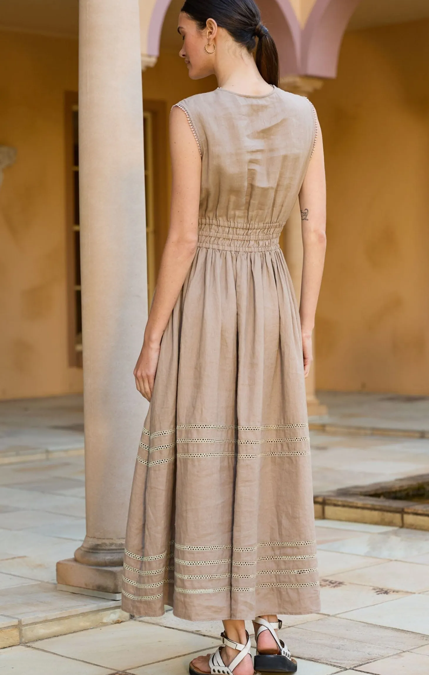 LUCIA DRESS IN MALT