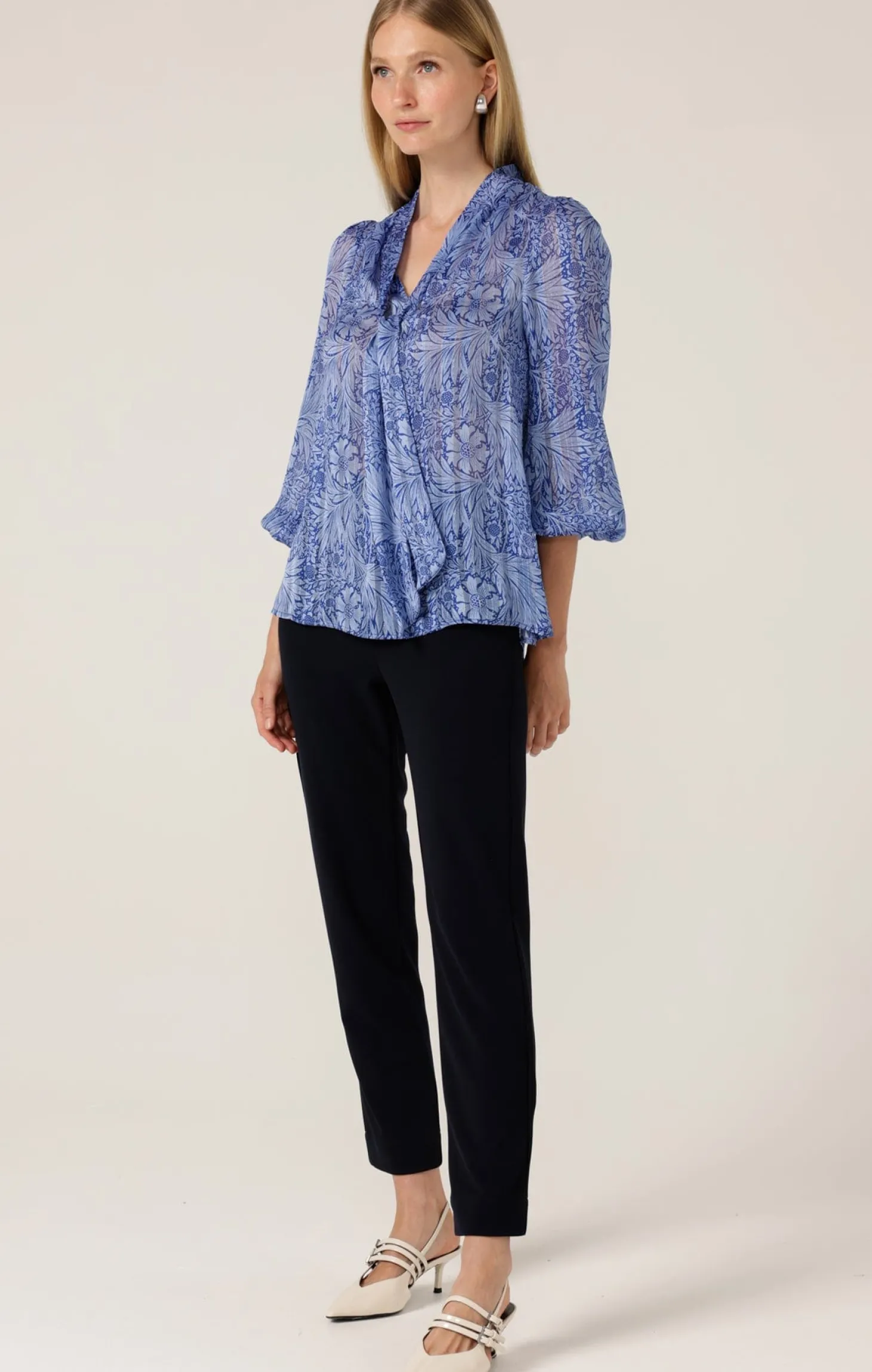 MOUNTAIN BLUE BIRD BLOUSE