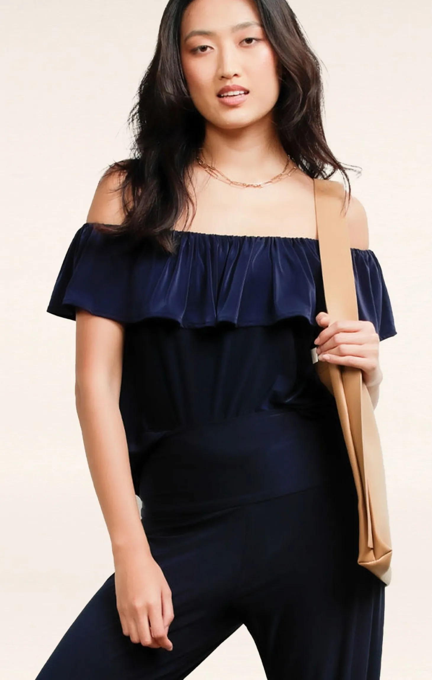 OFF SHOULDER FRILL TOP IN NAVY