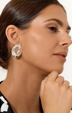 ORGANIC METAL CUT OUT EARRING IN SILVER