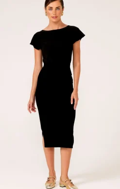 PENCIL SKIRT IN BLACK