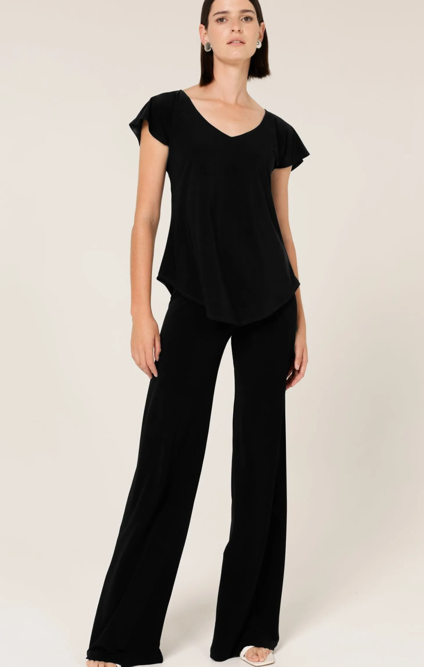 SEAMLESS PANT IN BLACK