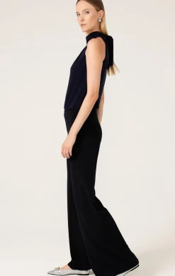 SEAMLESS PANT IN NAVY