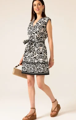SHAKER SHIFT DRESS