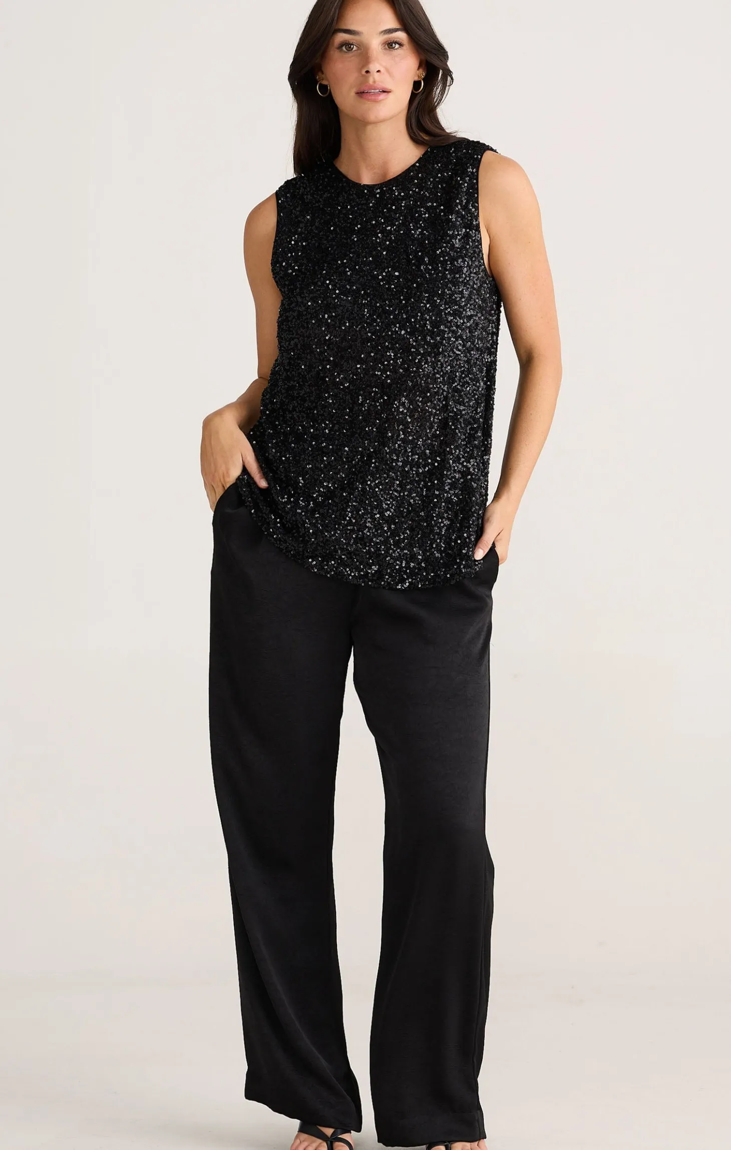 SHOW STOPPER TOP IN BLACK SEQUIN