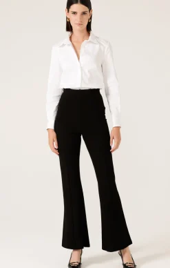 SLIM LINE FLARE IN BLACK