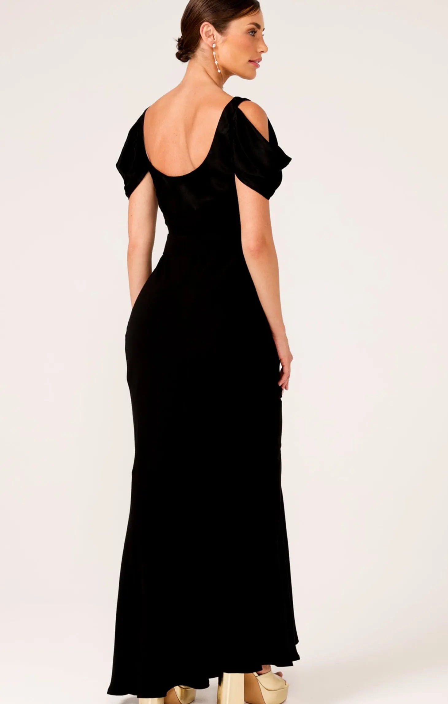 WINDSOR MAXI DRESS IN BLACK